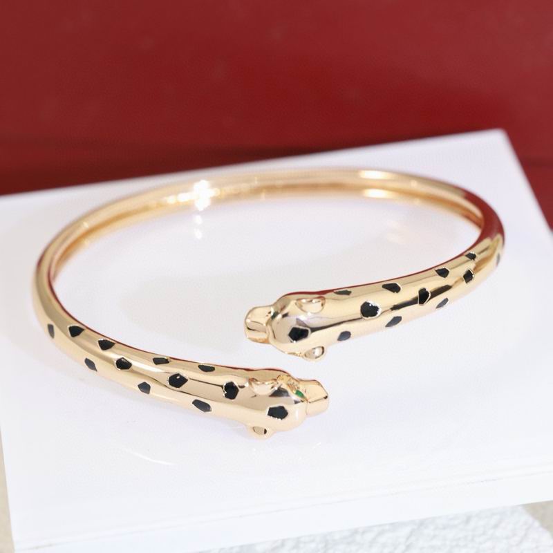 Cartier Bracelet ID:20261020-163